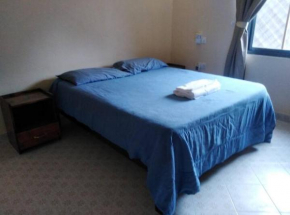 Rose's 1 bedroom Apartment